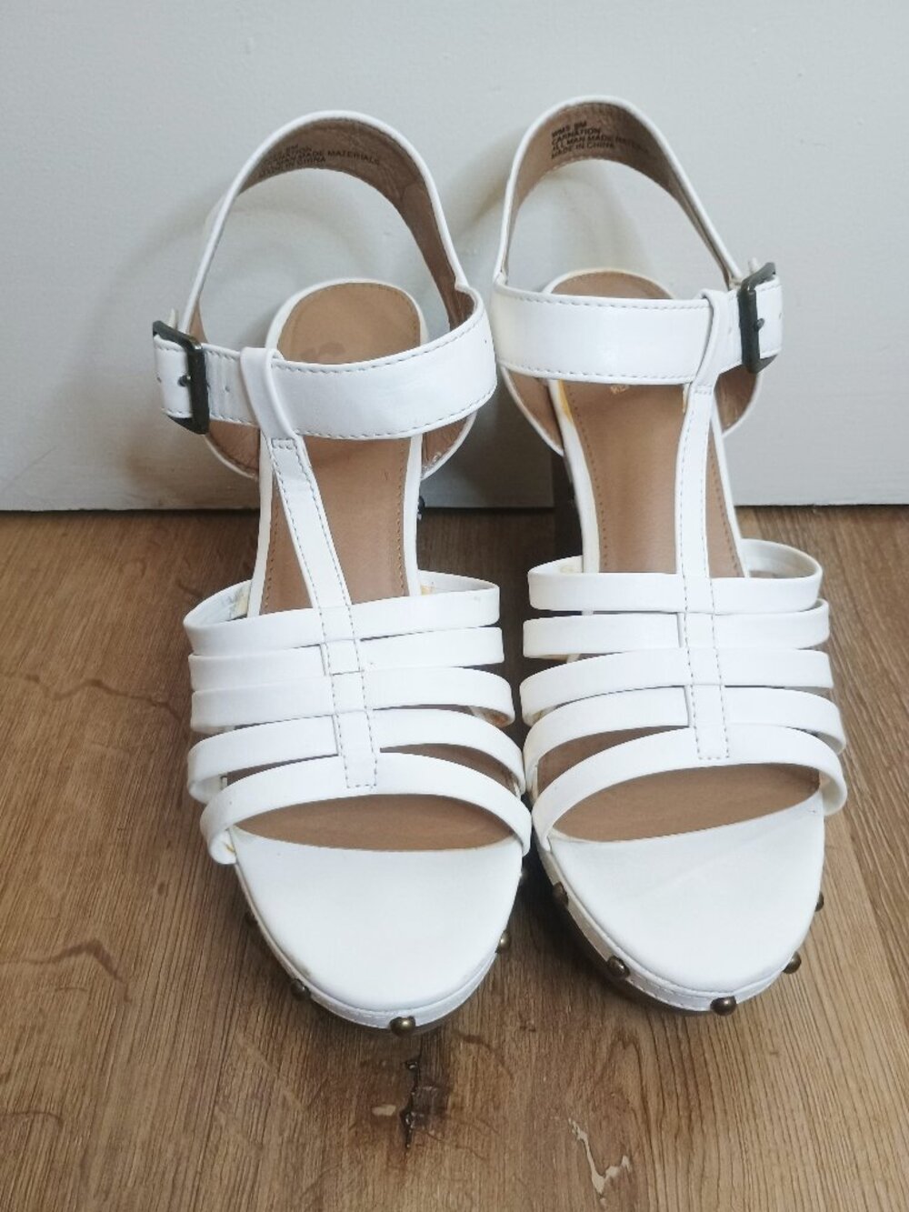 Report Women's White Strappy Platform Wedge Sandals Size 9 Ankle Strap